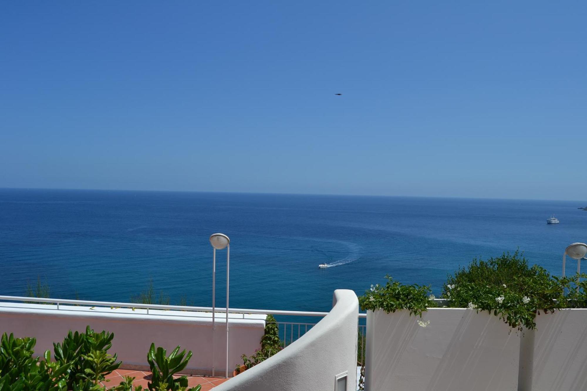 Maridea - Cave Apartments Ponza Ngoại thất bức ảnh